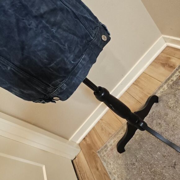 Levi's Women's Indigo Blue Denim Vest Size Small - Picture 5 of 9